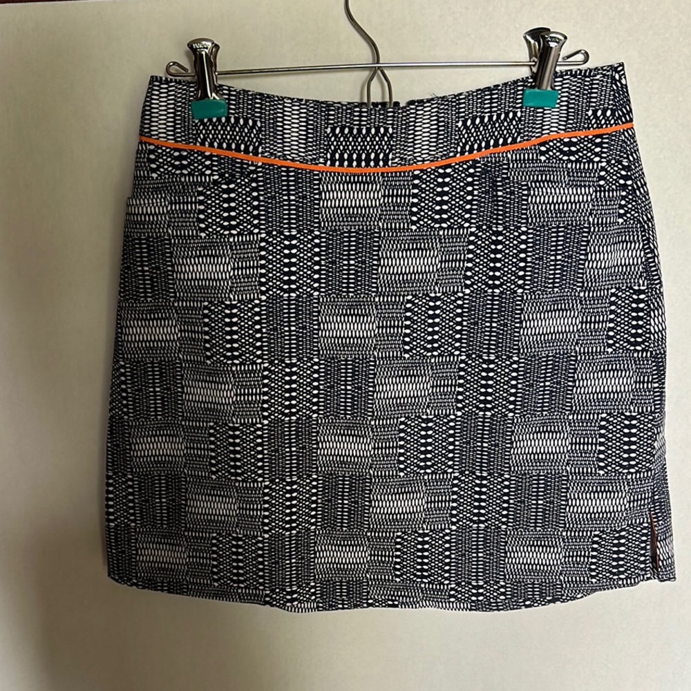 Lady Hagen Black and White Skort